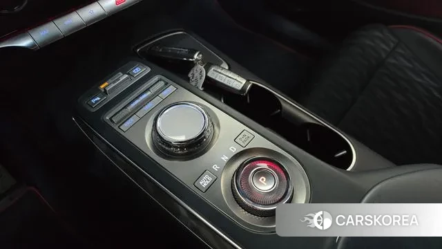 Genesis GV70 id 3587289 из Кореи 19