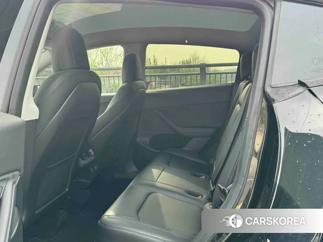 Tesla Model Y id 4240147 из Китая 9