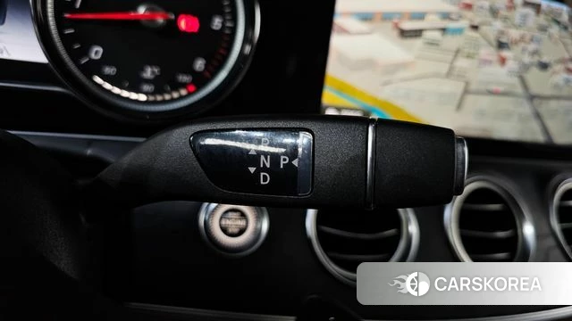 Mercedes-Benz E-Class W213 id 3911244 из Кореи 19