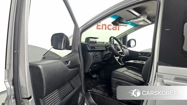 Hyundai Staria id 4847403 из Кореи 30
