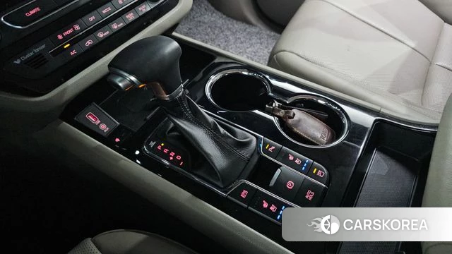 Kia The New Carnival id 4496878 из Кореи 30