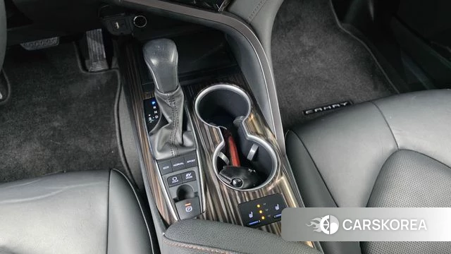 Toyota Camry (XV70) id 3879888 из Кореи 19