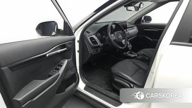 Kia Seltos id 4872233 из Кореи 29
