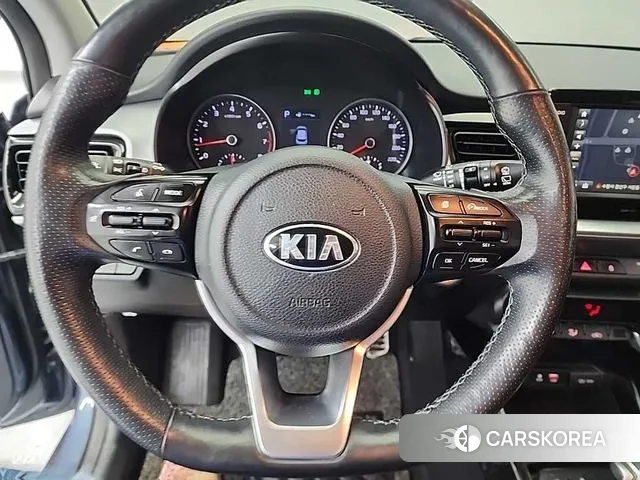 Kia Stonic id 3669241 из Кореи 17