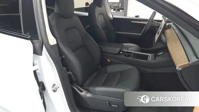 Tesla Model Y id 3262323 из Кореи 19