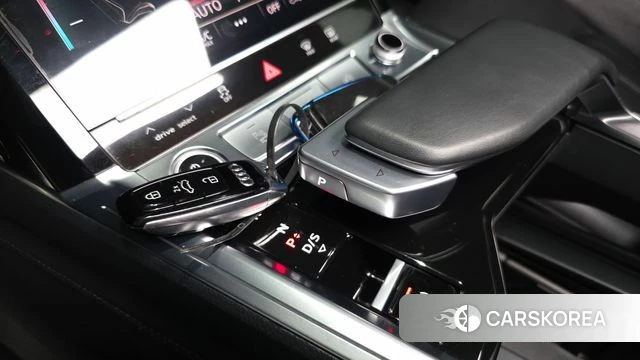 Audi e-Tron id 4322307 из Кореи 19