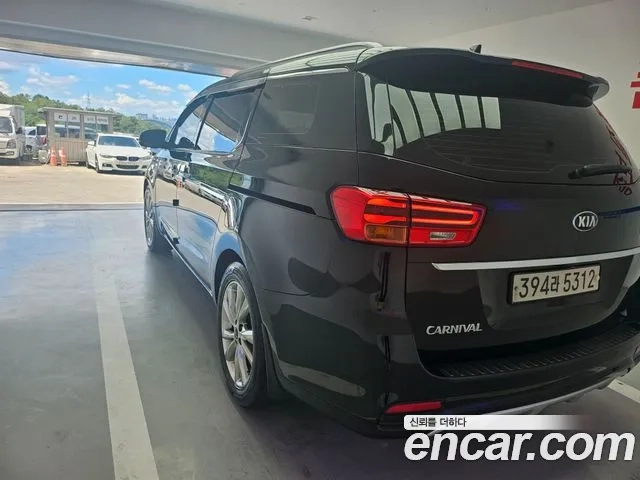 Kia The New Carnival id 2956710 из Кореи 18