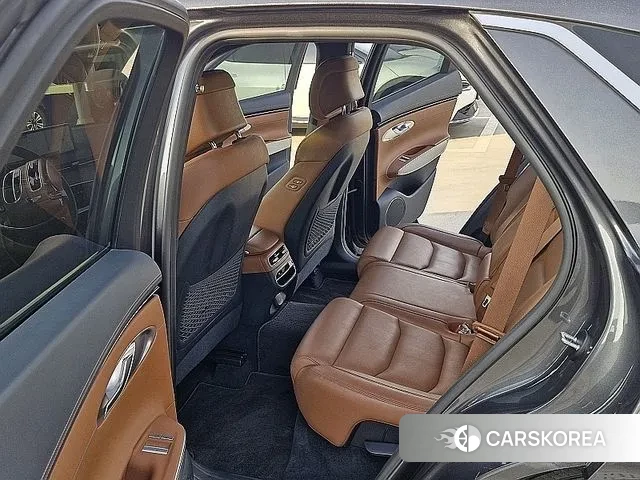 Genesis GV70 id 3483961 из Кореи 19