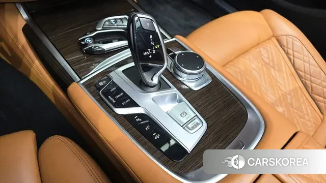 BMW 7 Series (G11) id 3601792 из Кореи 19