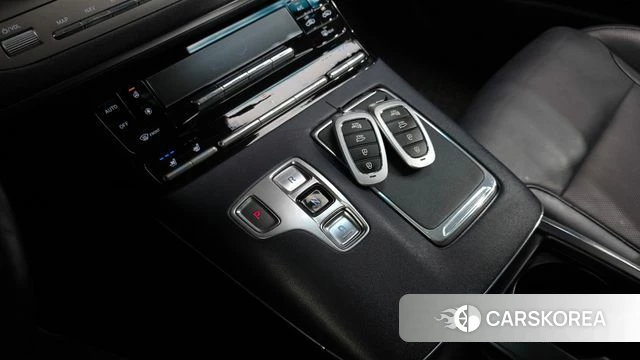 Hyundai The New Grandeur IG id 3899131 из Кореи 19