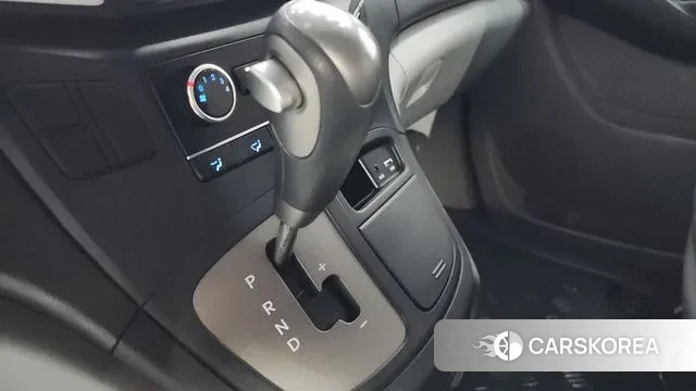 Hyundai The New Grand Starex id 3444735 из Кореи 19