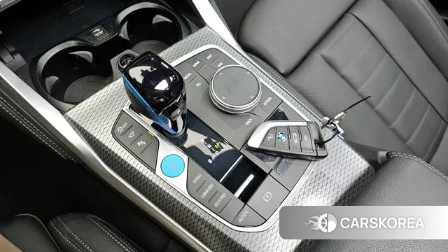 BMW i4 id 3159737 из Кореи 19