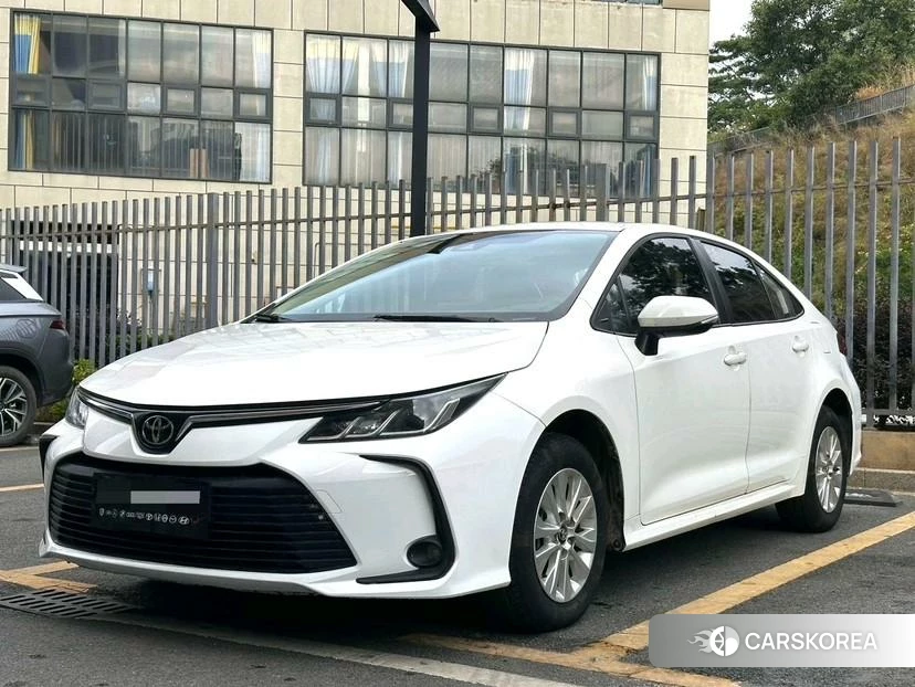 Toyota Corolla id 4419073 из Китая 9