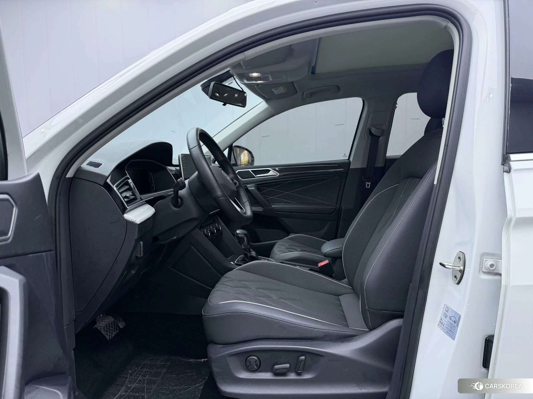 Volkswagen Tiguan L id 4461611 из Китая 11
