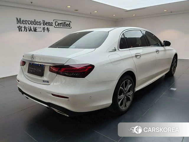 Mercedes-Benz E-class id 4300166 из Китая 19