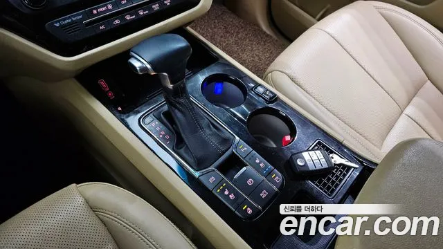 Kia The New Carnival id 2429463 из Кореи 19