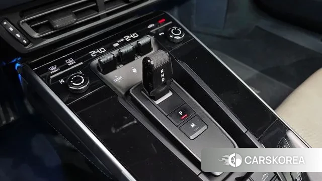 Porsche 911(992) id 3626614 из Кореи 19