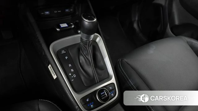 Hyundai Venue id 4894252 из Кореи 29
