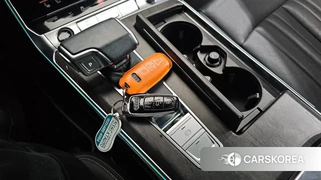 Audi A7 (4K) id 3753203 из Кореи 19