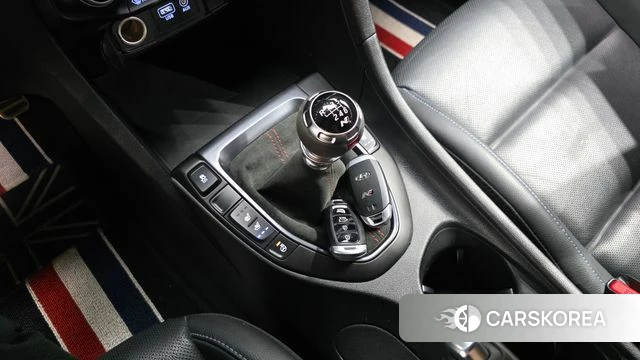 Hyundai Veloster (JS) id 4520525 из Кореи 19
