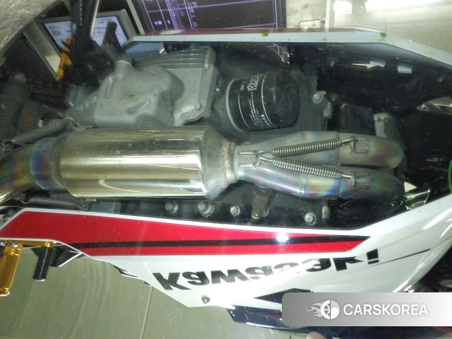 Kawasaki NINJA 400 id 4380015 из Японии 9
