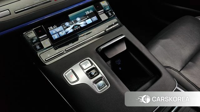 Hyundai The New Grandeur IG Hybrid id 3865970 из Кореи 19