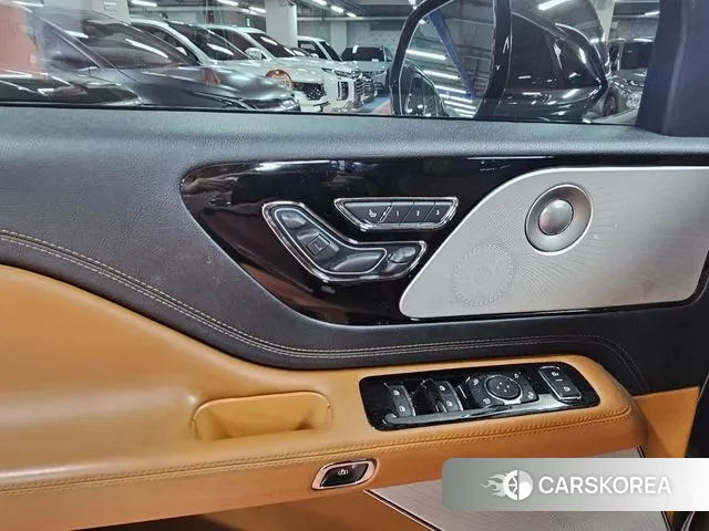 Lincoln Aviator 2nd generation id 3017965 из Кореи 16