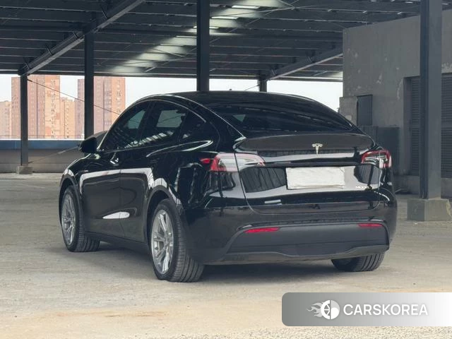 Tesla Model Y id 4205844 из Китая 9