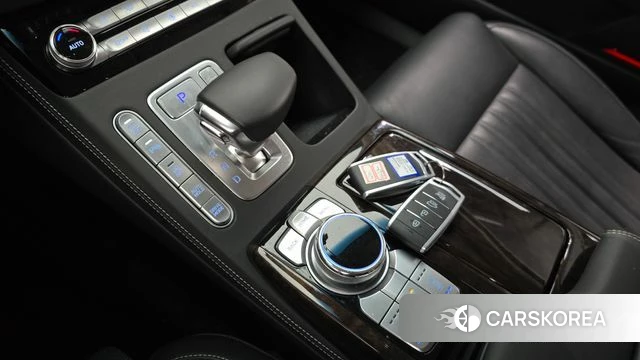 Genesis G90 id 4330625 из Кореи 19