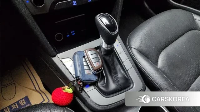 Hyundai Avante AD id 3499954 из Кореи 19