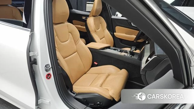 Volvo S60 3rd generation id 4377635 из Кореи 32