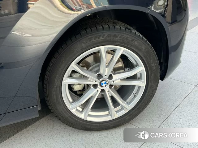 BMW X3 id 4335744 из Китая 33