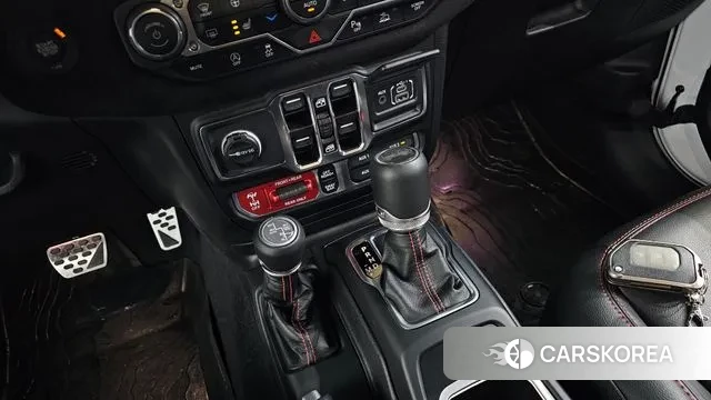 Jeep Wrangler (JL) id 3136813 из Кореи 19