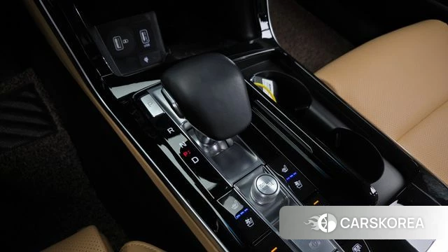 Kia K7 Premier Hybrid id 3965373 из Кореи 19