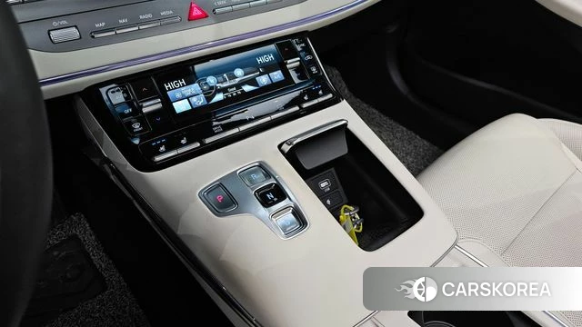 Hyundai The New Grandeur IG Hybrid id 3827484 из Кореи 19