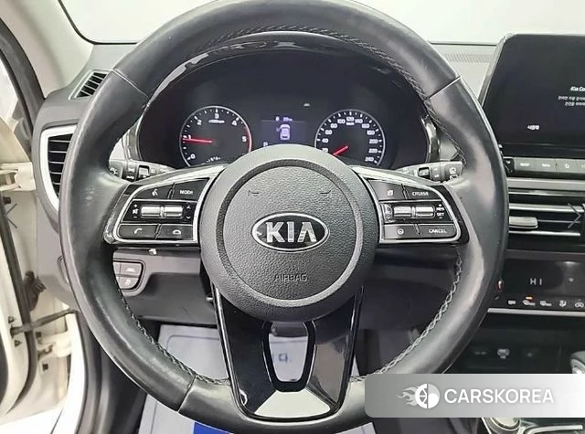 Kia Seltos id 4447036 из Кореи 18