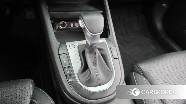 Kia Come New K3 id 4609859 из Кореи 19