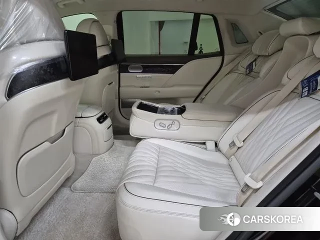 Genesis G90 (RS4) id 3629921 из Кореи 19