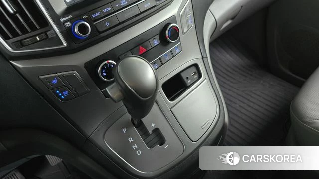Hyundai The New Grand Starex id 4490703 из Кореи 31