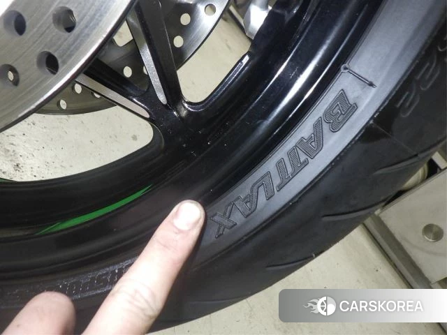 Проданный Kawasaki NINJA H2 SX SE plus id 3992828 из Японии, фото 13