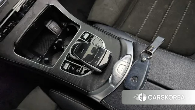 Mercedes-Benz C-Class W205 id 3686421 из Кореи 19