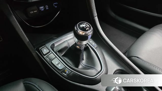 Hyundai Veloster (JS) id 4614947 из Кореи 19
