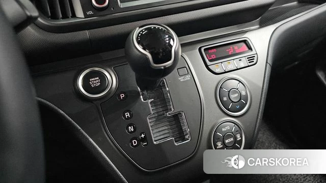 Kia The New Kia Ray id 4195157 из Кореи 31