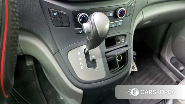 Hyundai The New Grand Starex id 3203852 из Кореи 19