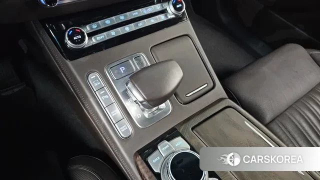 Genesis G90 id 3573889 из Кореи 19