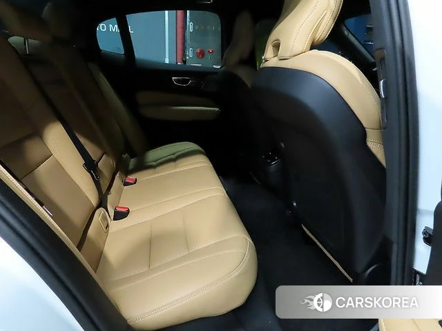 Volvo S60 3rd generation id 4356006 из Кореи 14