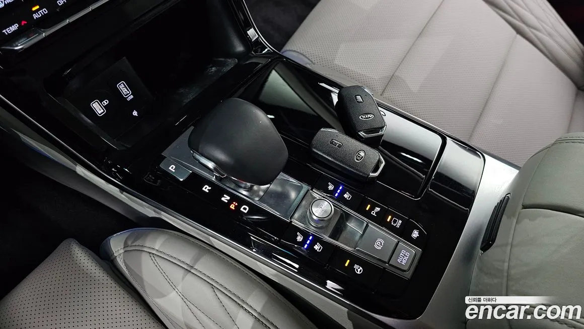 Kia K7 Premier Hybrid id 1528431 из Кореи 19