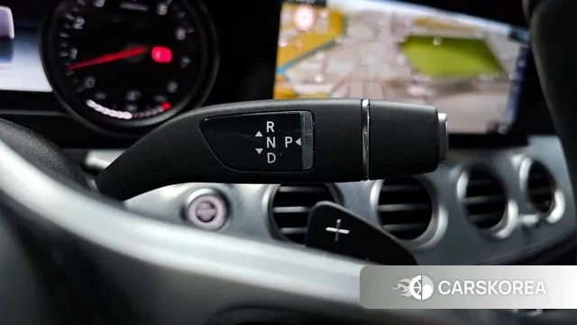 Mercedes-Benz E-Class W213 id 3509647 из Кореи 19