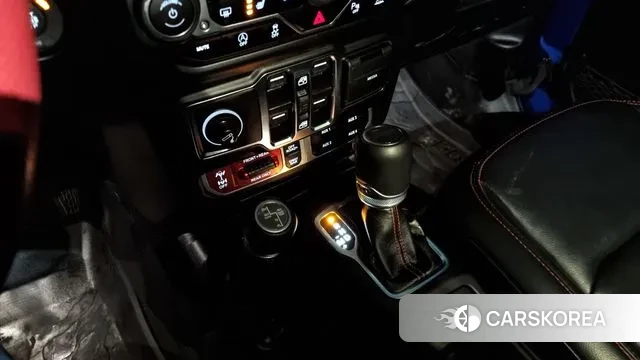 Jeep Gladiator (JT) id 2484313 из Кореи 19