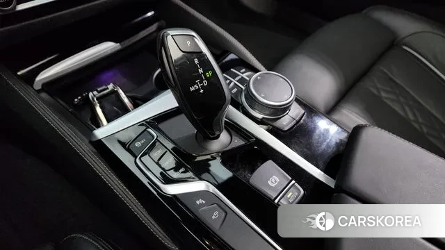 BMW 5 Series (G30) id 3008672 из Кореи 19